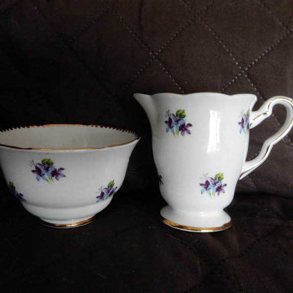 Royal Stafford bone china, cream &sugar - Picture 4 of 5
